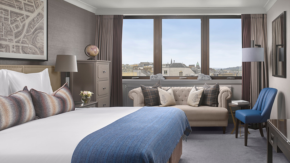 Weekday Stay with a View